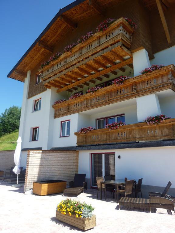 Ferien-Schloessle Michaela Apartment Riezlern Exterior photo